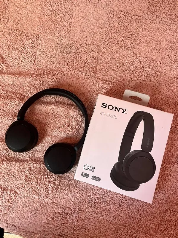 Беспроводные наушники Sony