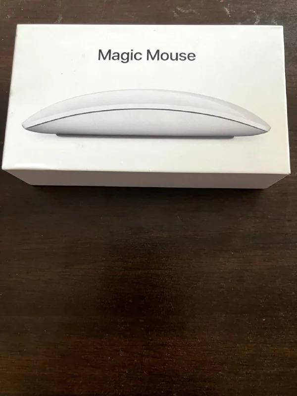 Беспроводная мышь Apple Magic Mouse MK2E3ZM/A 1