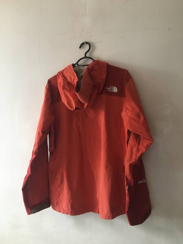 Мужская куртка The north face размер М водонепроницаемая 3