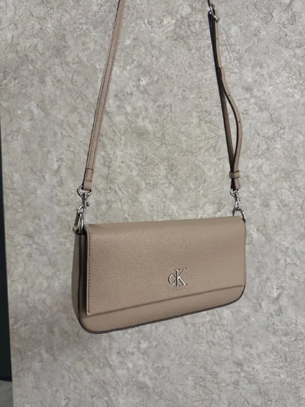Сумка Calvin Klein