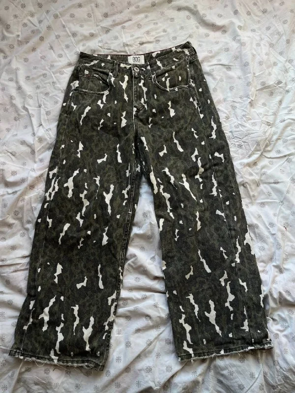 Джинсы BDG, штаны Nike, Trapstar, худи Ralph Lauren, куртка ASOS 1