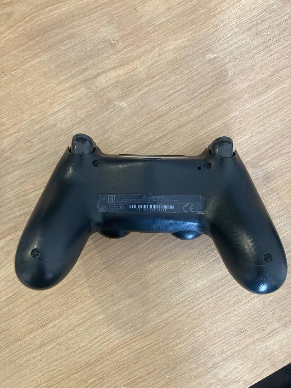 Джойстик DualShock для PS4