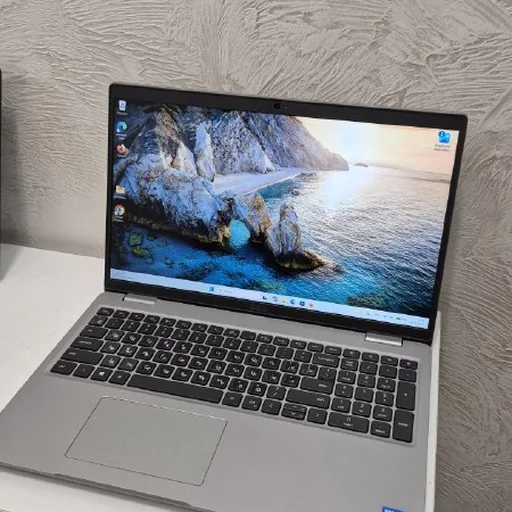 Ноутбук Dell Latitude 5520