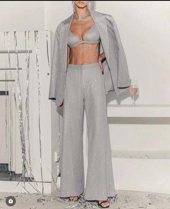 Новогодний вечерний костюм женский из трёх предметов