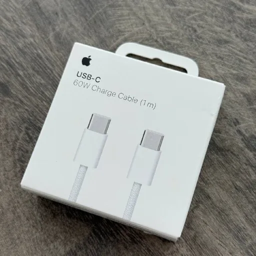 Apple USB-C кабель