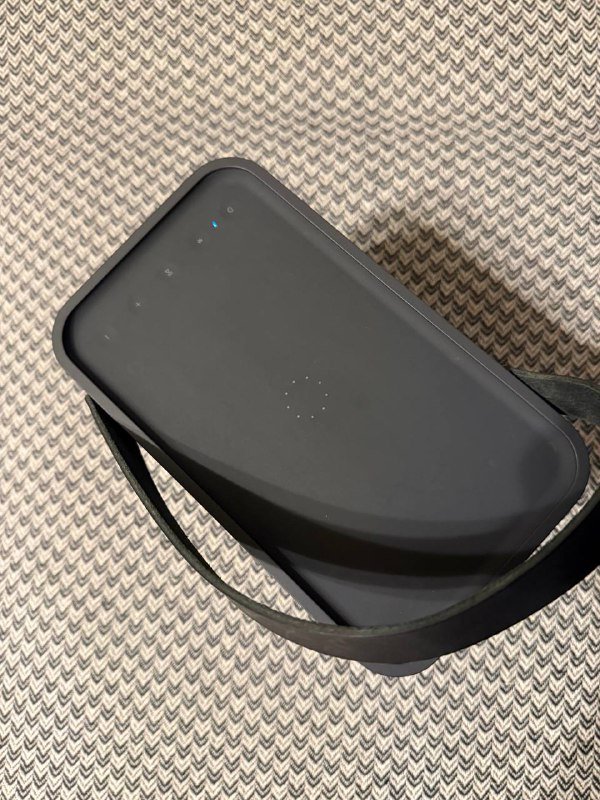 Портативная Bluetooth колонка Bang & Olufsen Beolit 20 2