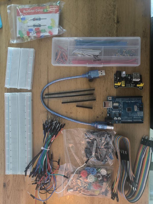 Набор юный электроник Ардуино Уно с деталями