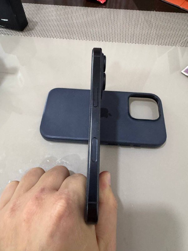 iPhone 16 Pro 256GB 4