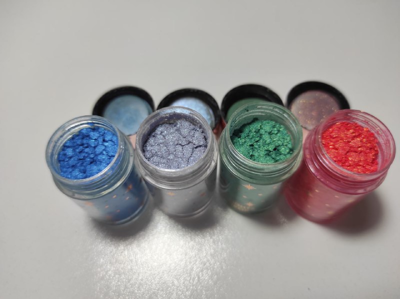 Рассыпчатые тени COLOURPOP Kathleen Lights ZODIAC 3