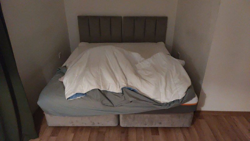 Кровать и матрас 180x200 2