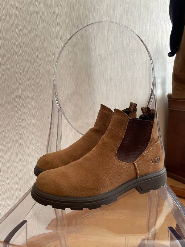 Замшевые Челси UGG размер 41