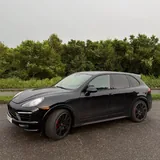 PORSCHE CAYENNE TURBO S 6