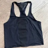 Спортивная одежда OYSHO, леггинсы, топы 4