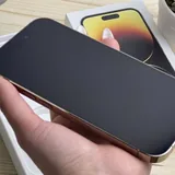 iPhone 14 Pro, AirPods Pro 2 3