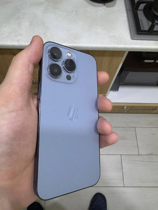 iPhone 13 Pro 256 ГБ 5