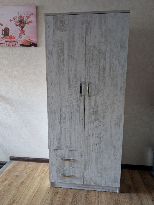 Шкаф