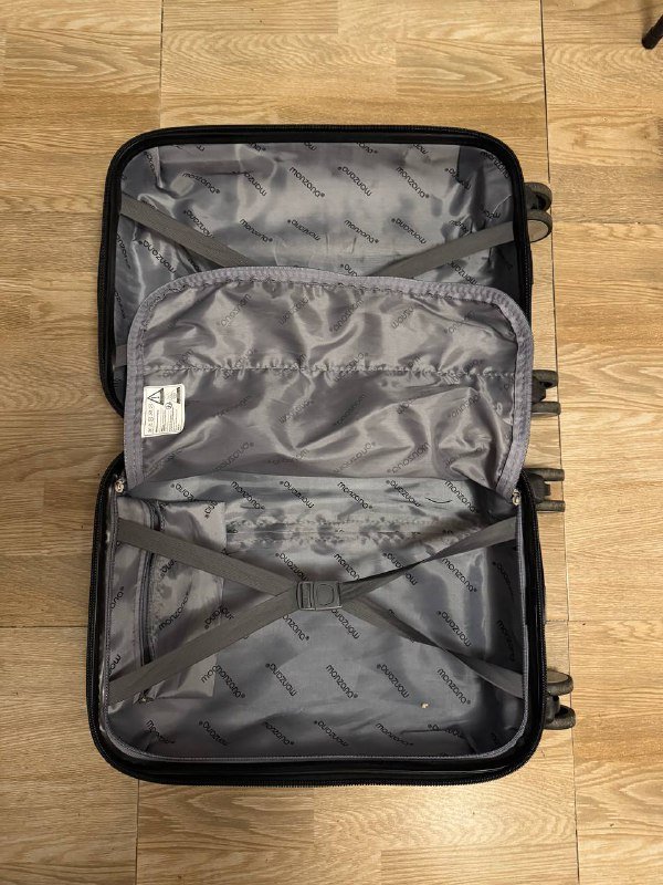 Чемодан 50 лари 2