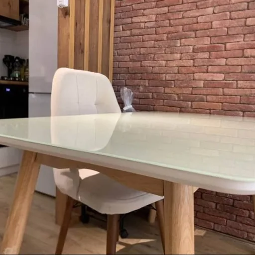 Обеденный стол 130×80 см, дерево-стекло