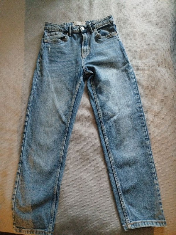 Джинсы женские Stradivarius MOM SLIM FIT 38