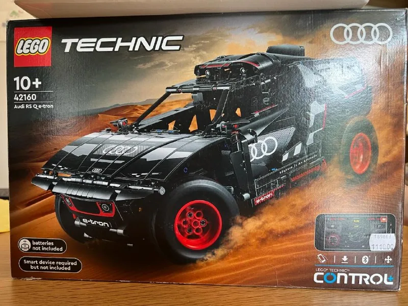 Lego Technic Audi RS Q e-tron 1