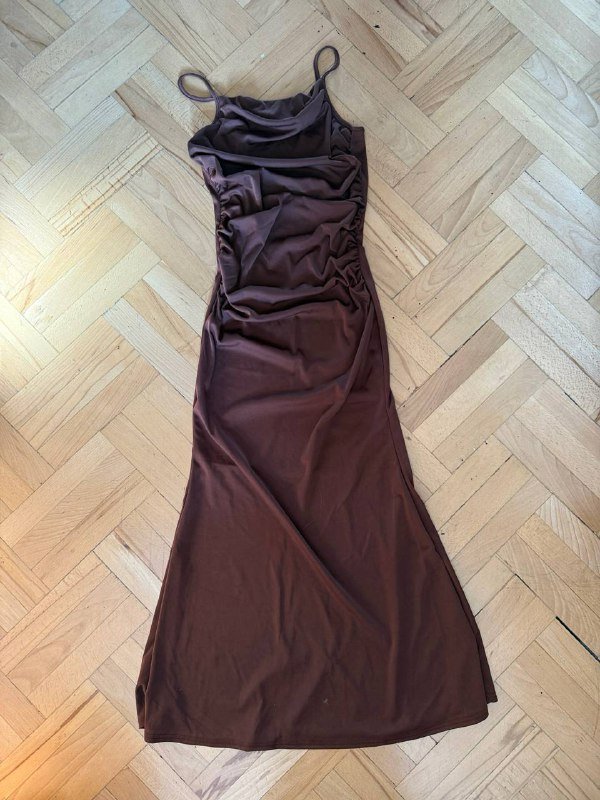 Черное платье, коричневое платье, платье-рубашка, платье в горошек, мини платье, белое платье, атласное платье, бежевый свитер, серый свитер 2