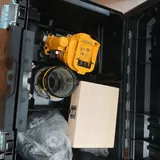 Инструменты и ящики Dewalt 2