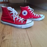 Converse Chuck Taylor All Star и Vans Knu Skool 1