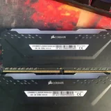 Оперативная память Corsair Vengeance RGB Pro 16GB 2