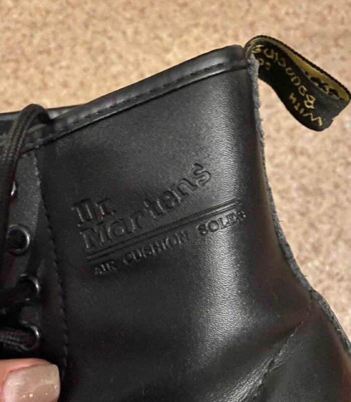 Ботинки Dr.Martens, чёрные, размер 38 2
