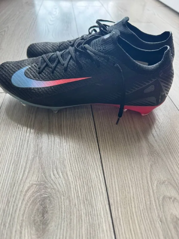 Бутсы Nike Mercurial 1