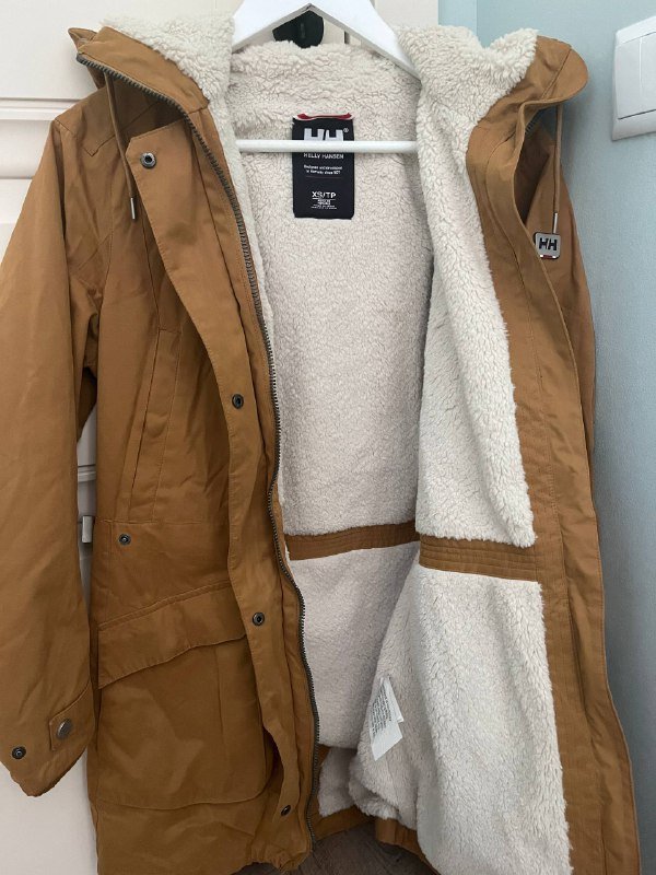 Наматрасник, шампуры, женская куртка, пальто, плащ, клеенка, тапочки резиновые 5