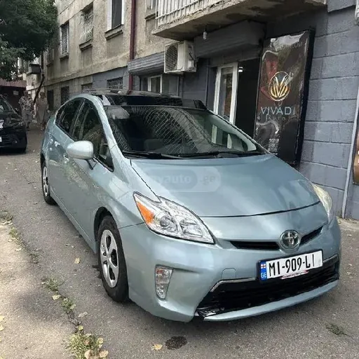 Toyota Prius 30