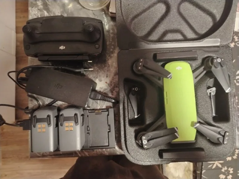 DJI Spark дрон, квадрокоптер