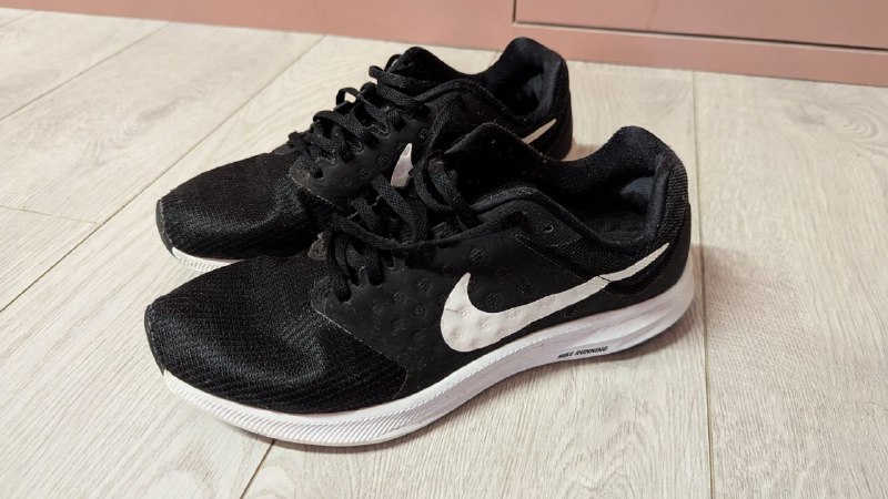 Женские кроссовки Nike черные 41 размер