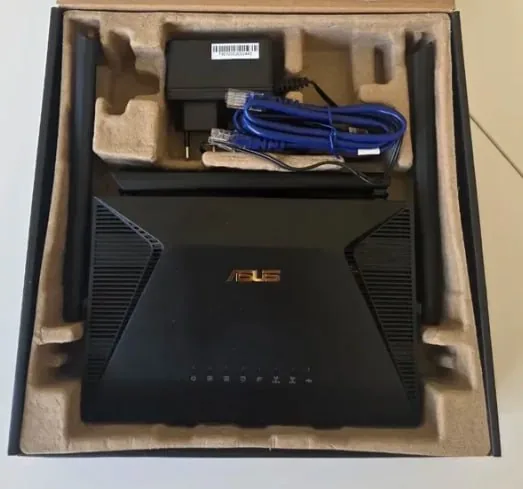 Wi-Fi երթուղիչ ASUS RT-AX1800U