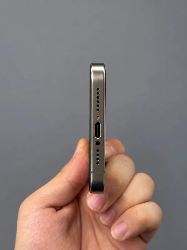 iPhone 15 Pro Max 512GB 1