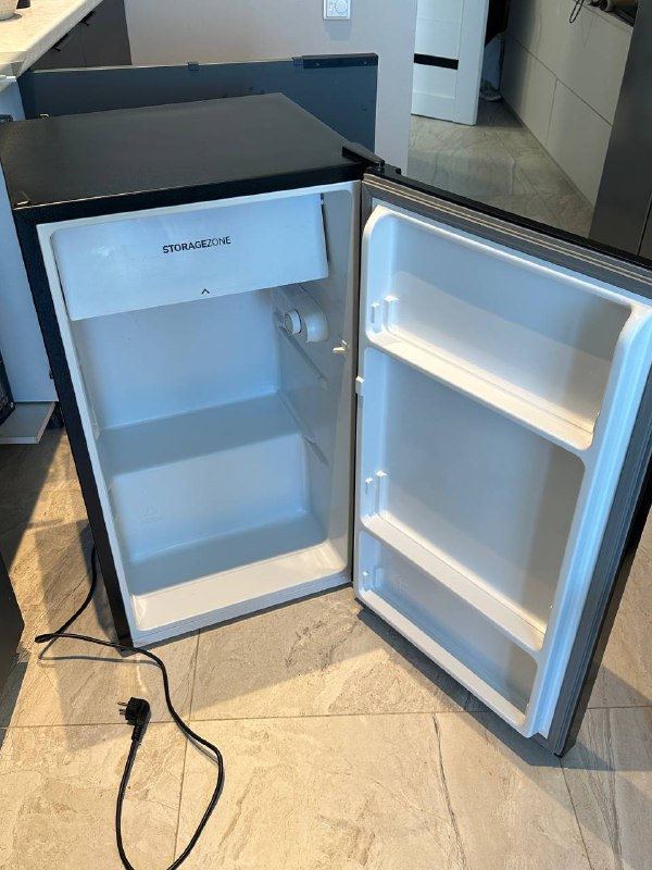 Холодильник Gorenje с морозильником, 82х38х47 см 5