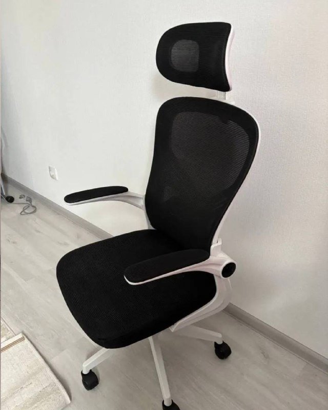 Удобное эргономичное кресло компьютерное 2