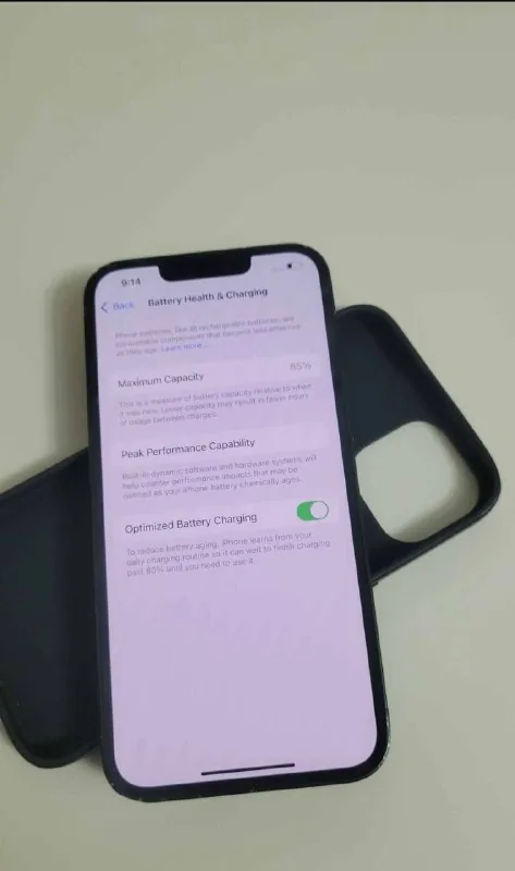 iPhone 13 1