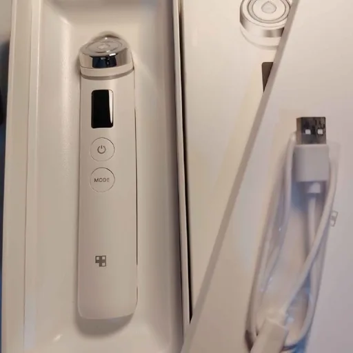 Medicube AGE-R Booster Pro белый