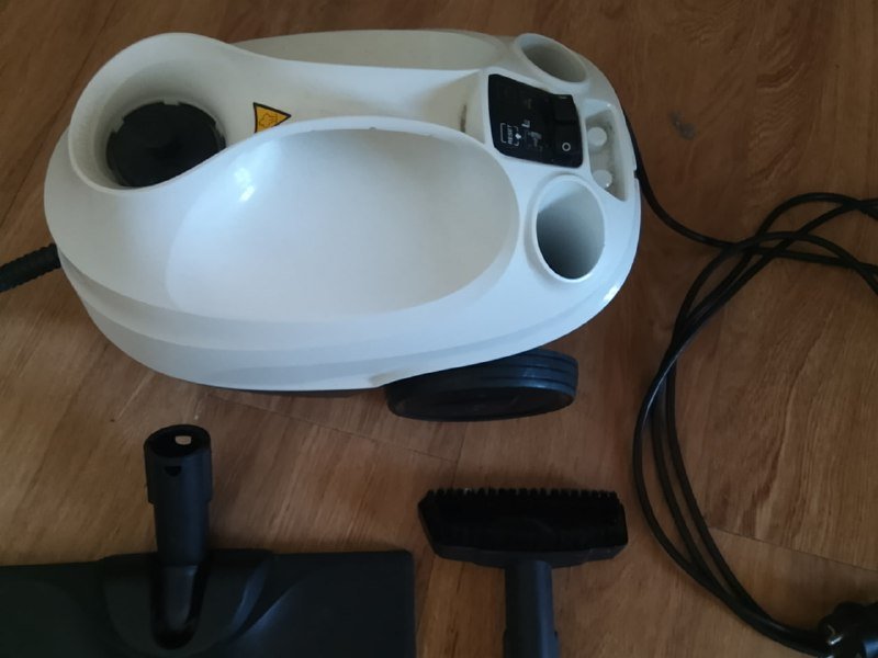 Пароочиститель Kärcher SC 3 3