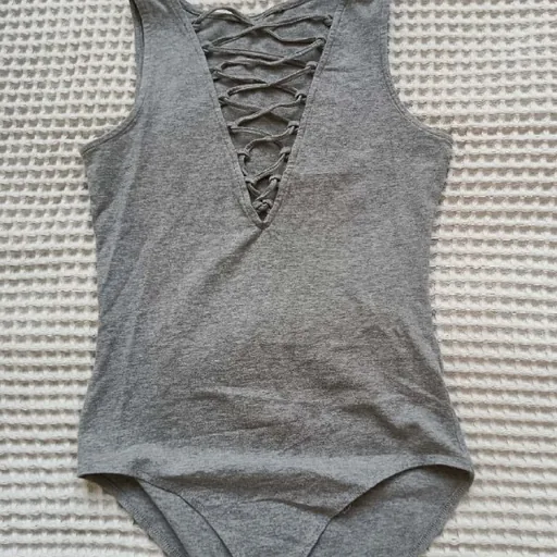Боди, майка Zara, рубашка Pull&Bear, платье FbSister