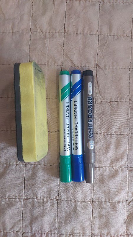 Маркерная доска 60х90 с маркерами, магнитами и ластиком 2