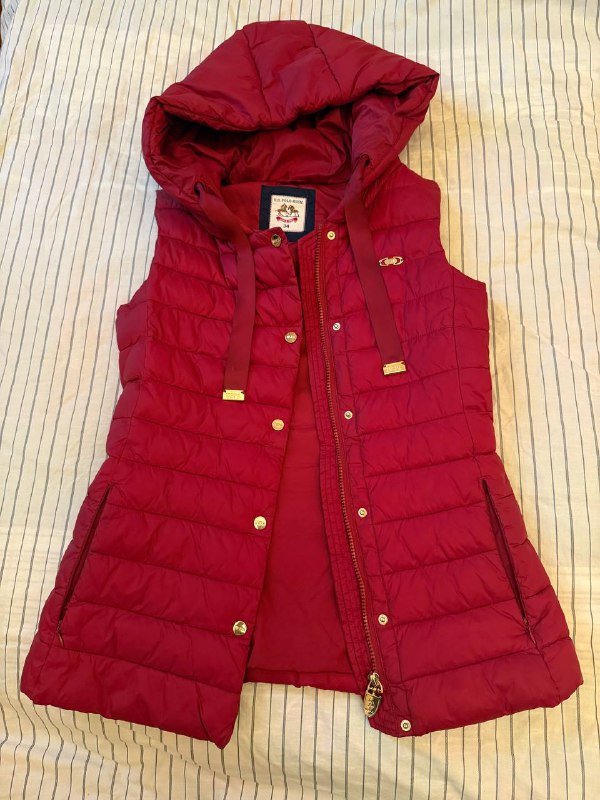 Guess жилет оригинал размер S