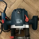 Ручной фрезер Bosch Professional 1