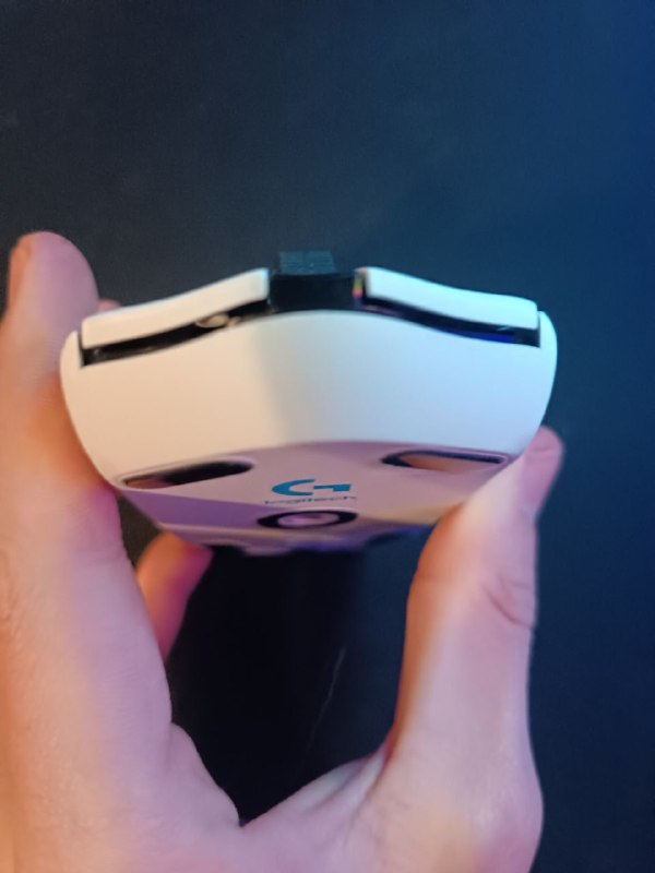 Мышка Logitech G305 полностью рабочая
