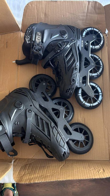 Роликовые коньки размер 39-40 3