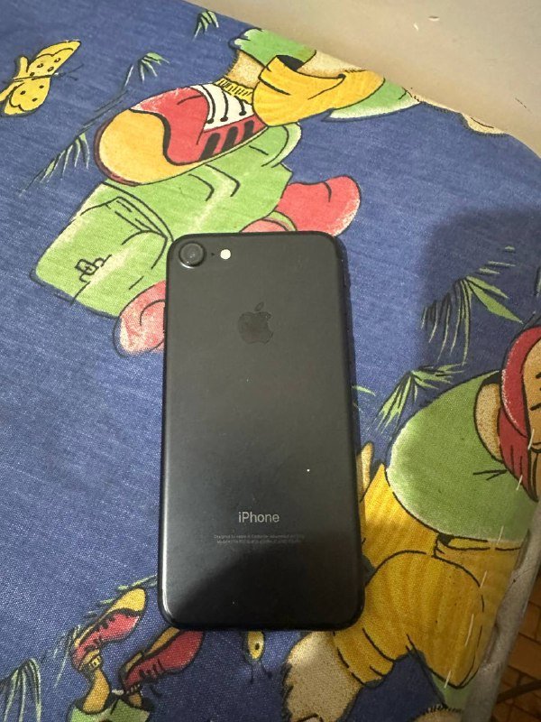 iPhone 7 черный 32 ГБ 2