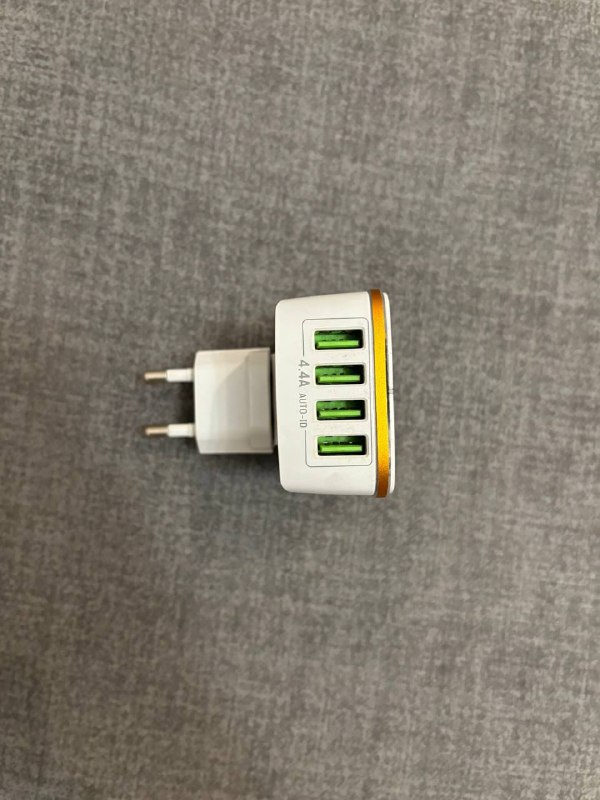 USB adapter, Ethernet cable, pen holder, USB hub, book 4