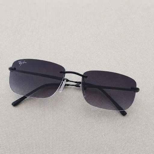 Солнцезащитные очки Ray-Ban
